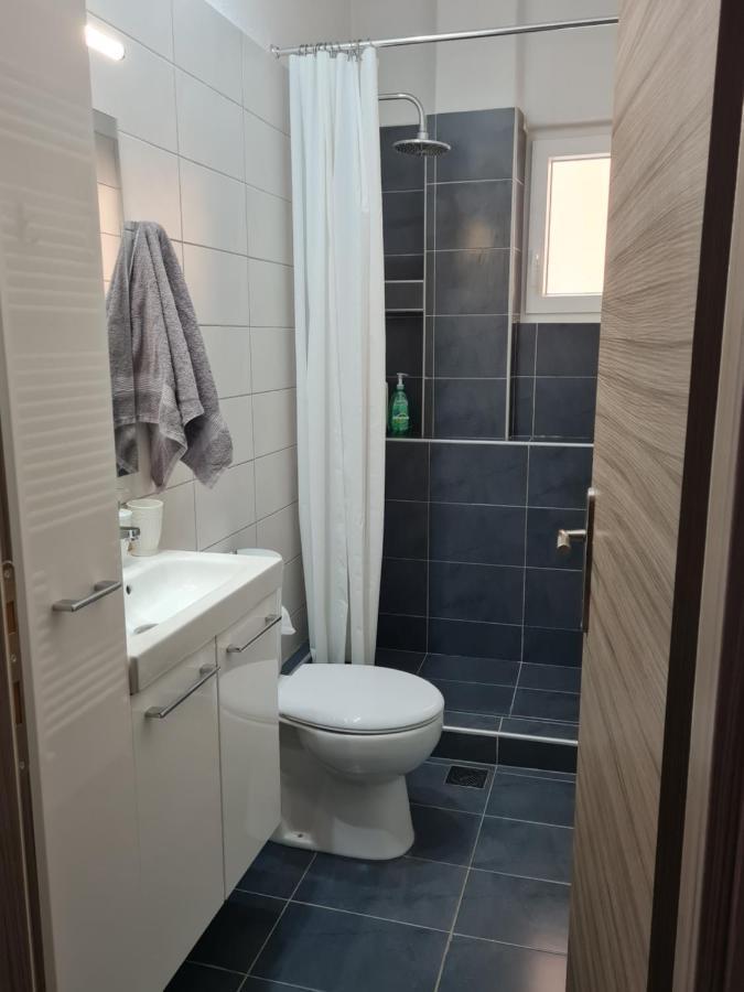 Trikala Easy Living B1 Kai B2公寓 外观 照片
