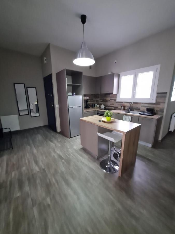 Trikala Easy Living B1 Kai B2公寓 外观 照片