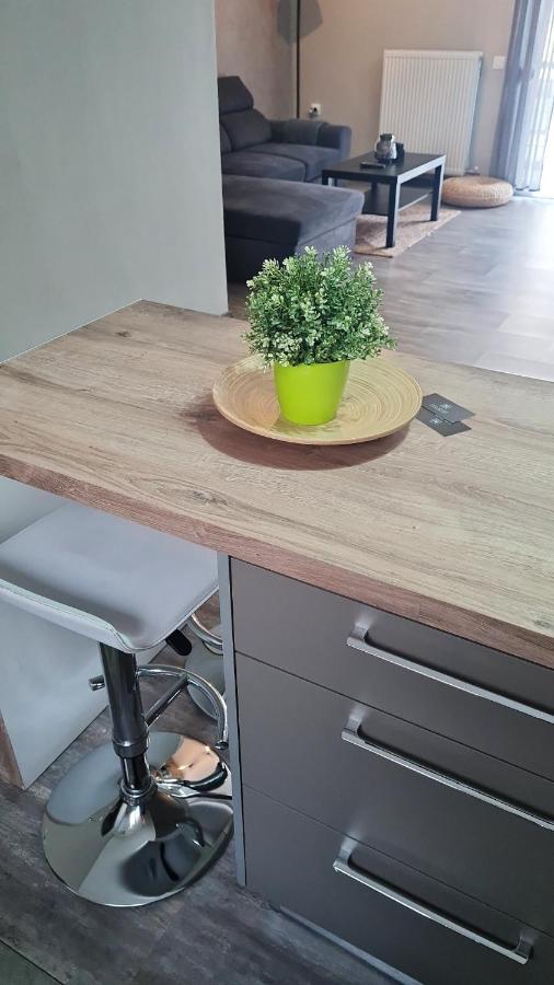 Trikala Easy Living B1 Kai B2公寓 外观 照片